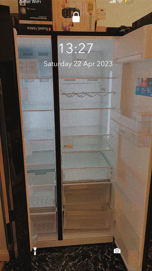 Lovely 2 Bed Flat/Apt In East London- Nice Estate. سوفيريتو المظهر الخارجي الصورة