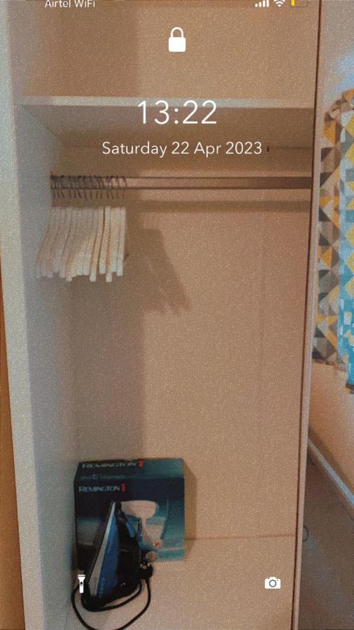 Lovely 2 Bed Flat/Apt In East London- Nice Estate. سوفيريتو المظهر الخارجي الصورة