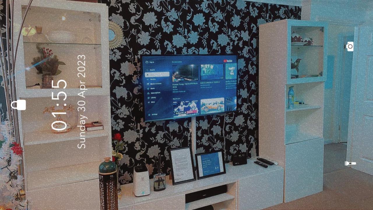 Lovely 2 Bed Flat/Apt In East London- Nice Estate. سوفيريتو المظهر الخارجي الصورة
