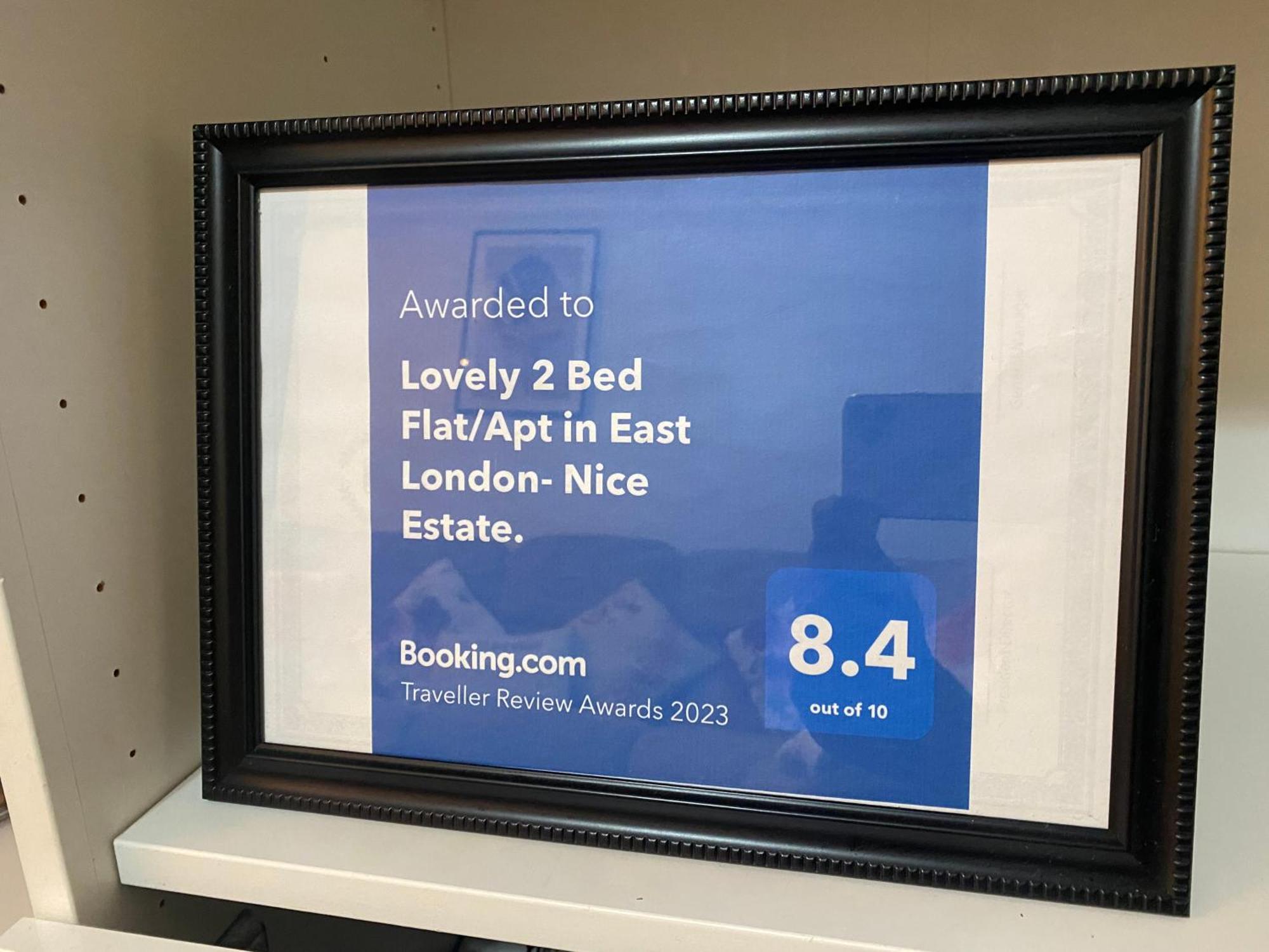Lovely 2 Bed Flat/Apt In East London- Nice Estate. سوفيريتو المظهر الخارجي الصورة